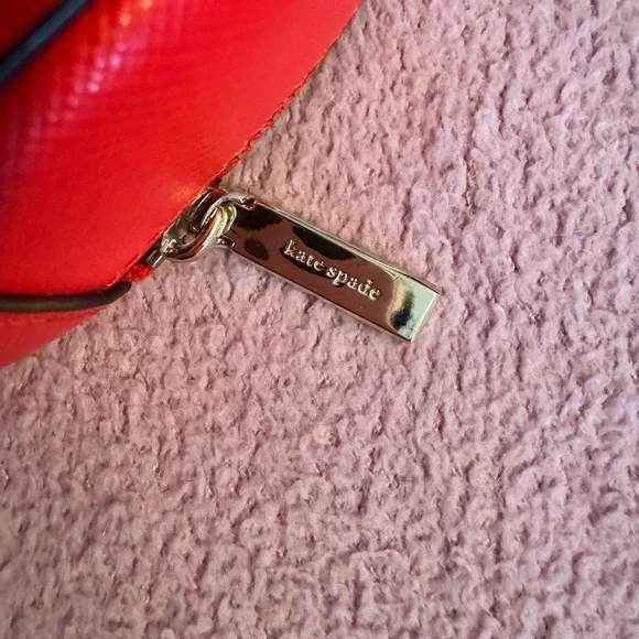 kate spade red heart mini crossbody bag - Picture 7 of 17